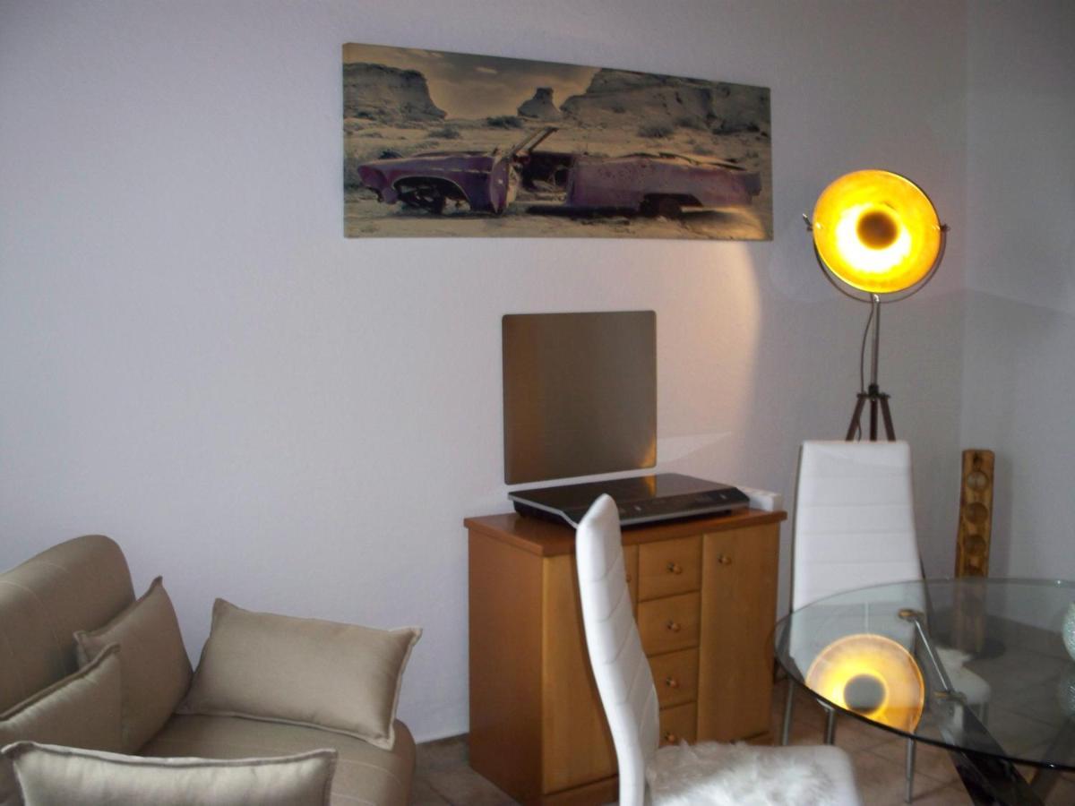 2 Raum Wohnung Крефельд Екстер'єр фото